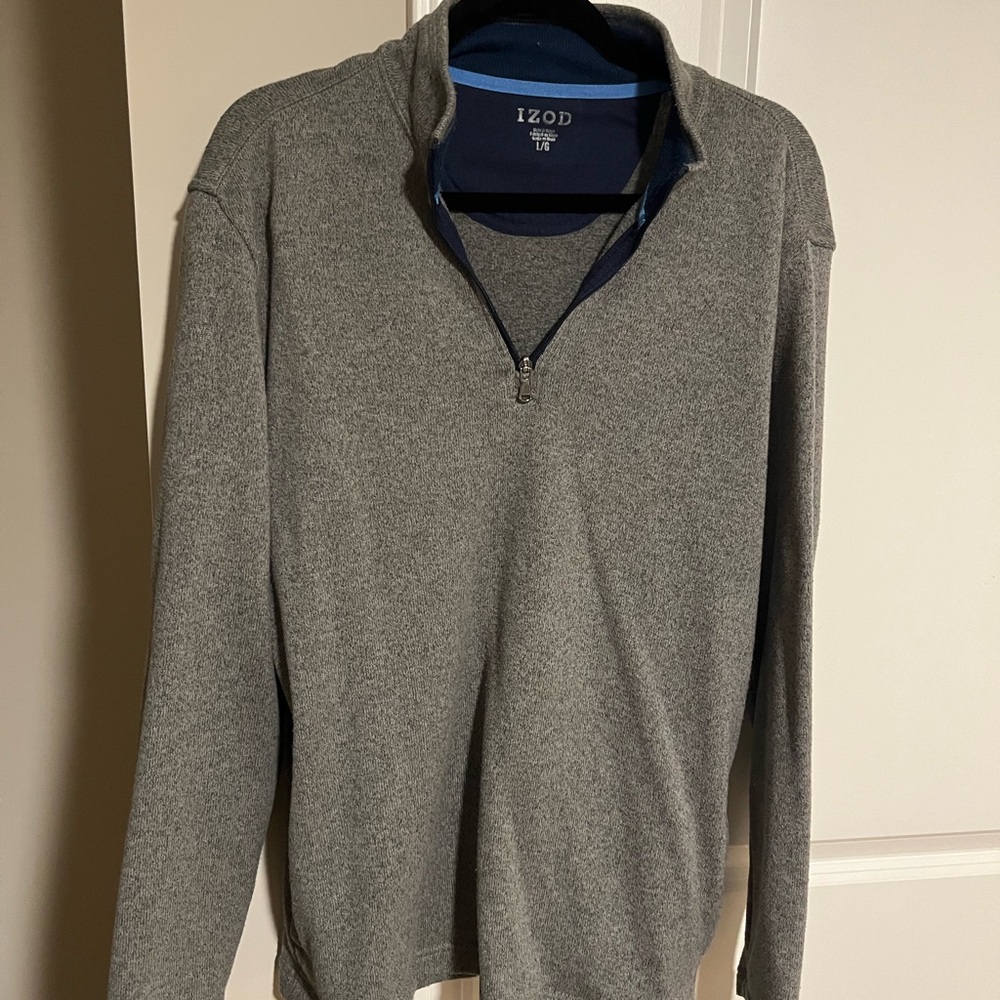 Izod Men’s Gray Zip-Up Mock Neck Sweater with Navy Trim